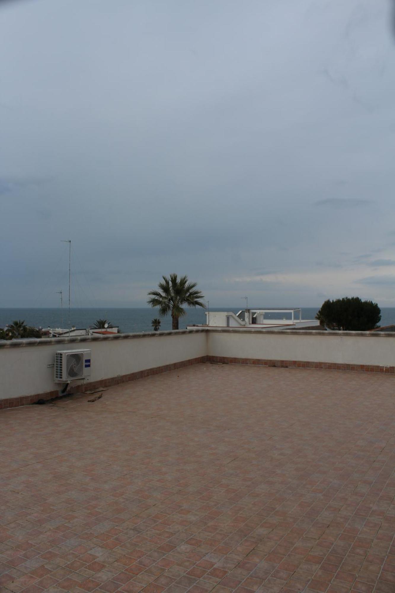 Luca'S House Bed and Breakfast Giovinazzo Eksteriør billede